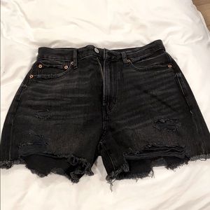 *NEVER WORN* American Eagle Shorts